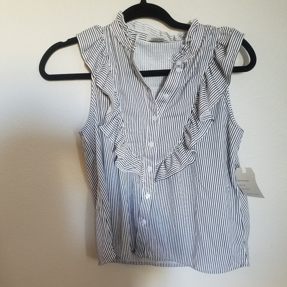 Black and white sleeveless top